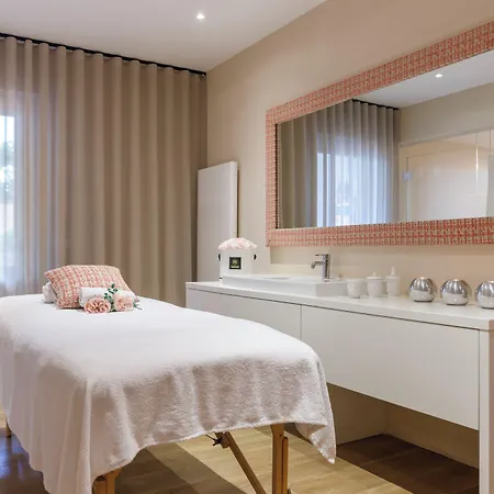 Pienzenau Am Schlosspark Meran