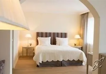 Hotel Pienzenau Am Schlosspark Merano