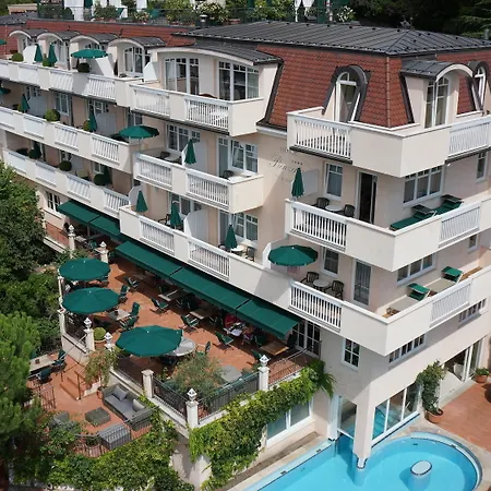 Pienzenau Am Schlosspark Hotel Meran