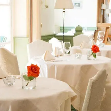 Pienzenau Am Schlosspark Hotel Merano
