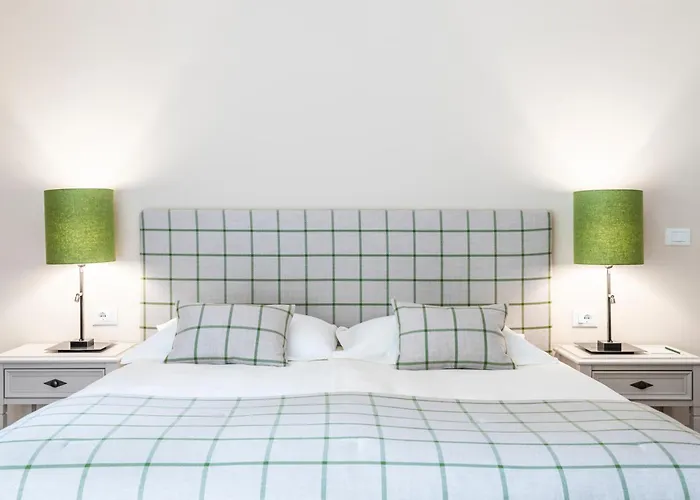 Hotel Pienzenau Am Schlosspark Merano