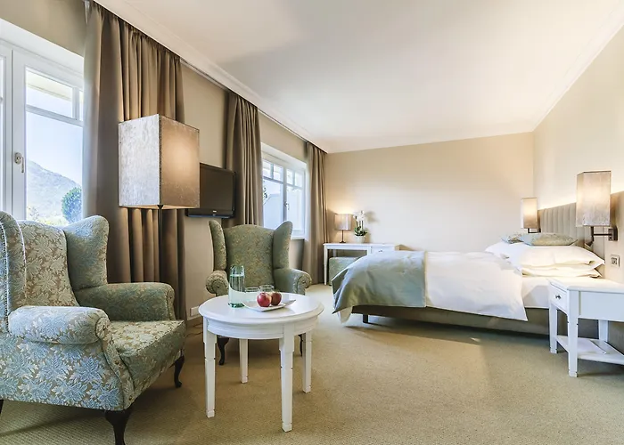 Pienzenau Am Schlosspark