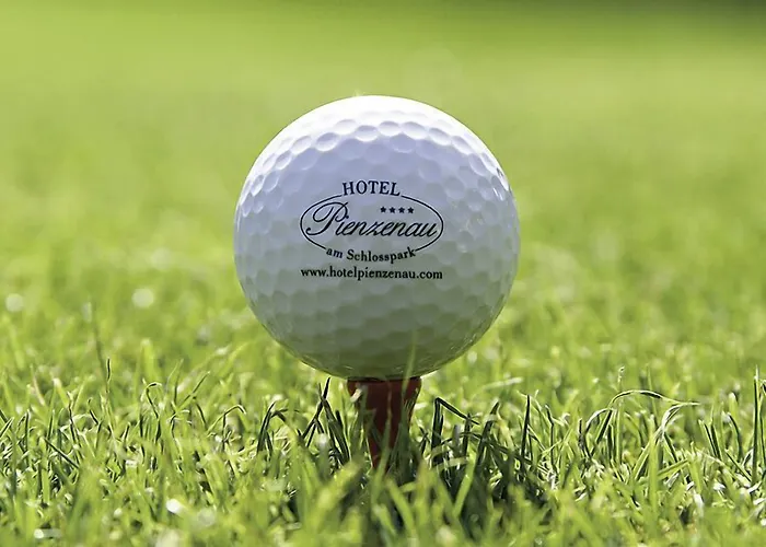 Pienzenau Am Schlosspark Merano