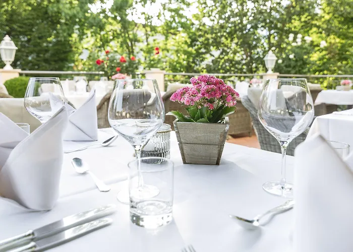 Pienzenau Am Schlosspark Hotel 4*