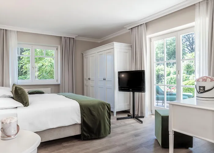 Pienzenau Am Schlosspark Hotel