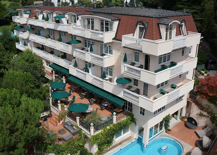 Pienzenau Am Schlosspark Hotel Merano